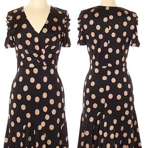 Kay Unger Dresses - Kay Unger Polka Dot Casual Dress Size 4 Kay Unger Dresses - Kay Unger Polka Dot Casual Dress Size 4